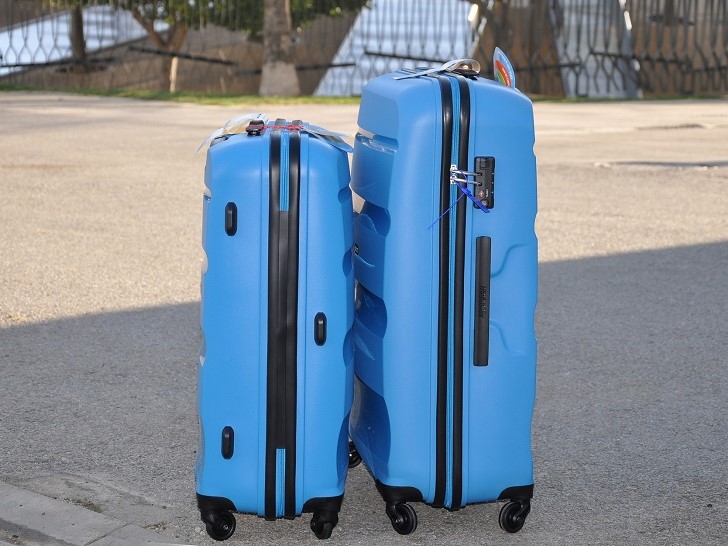 スーツケース（ハードタイプ）